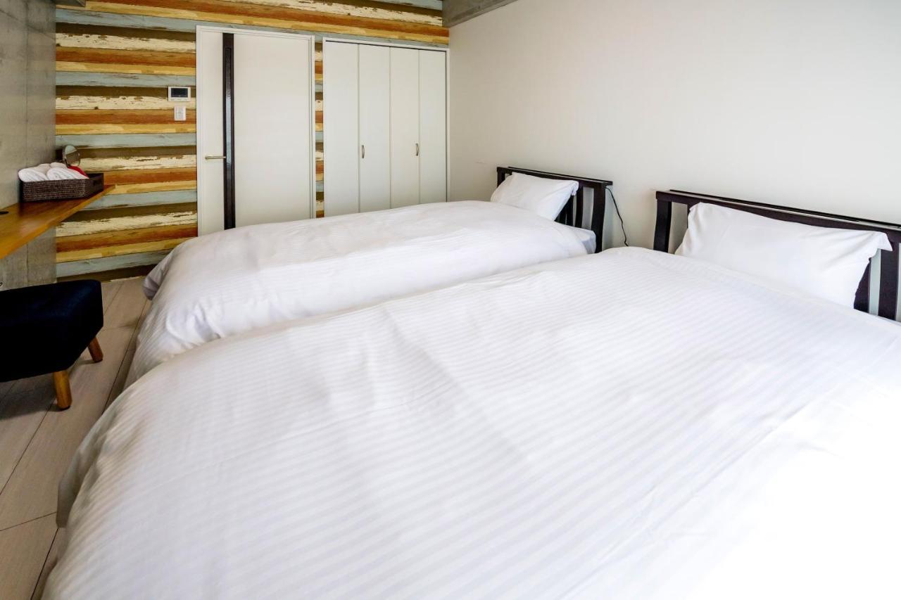 Little Island Okinawa Tomari Aparthotel Bagian luar foto