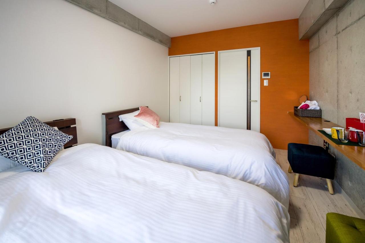 Little Island Okinawa Tomari Aparthotel Bagian luar foto